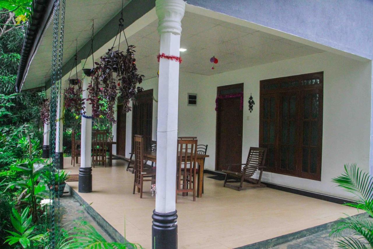 Sigiriya Mana B&B Dış mekan fotoğraf